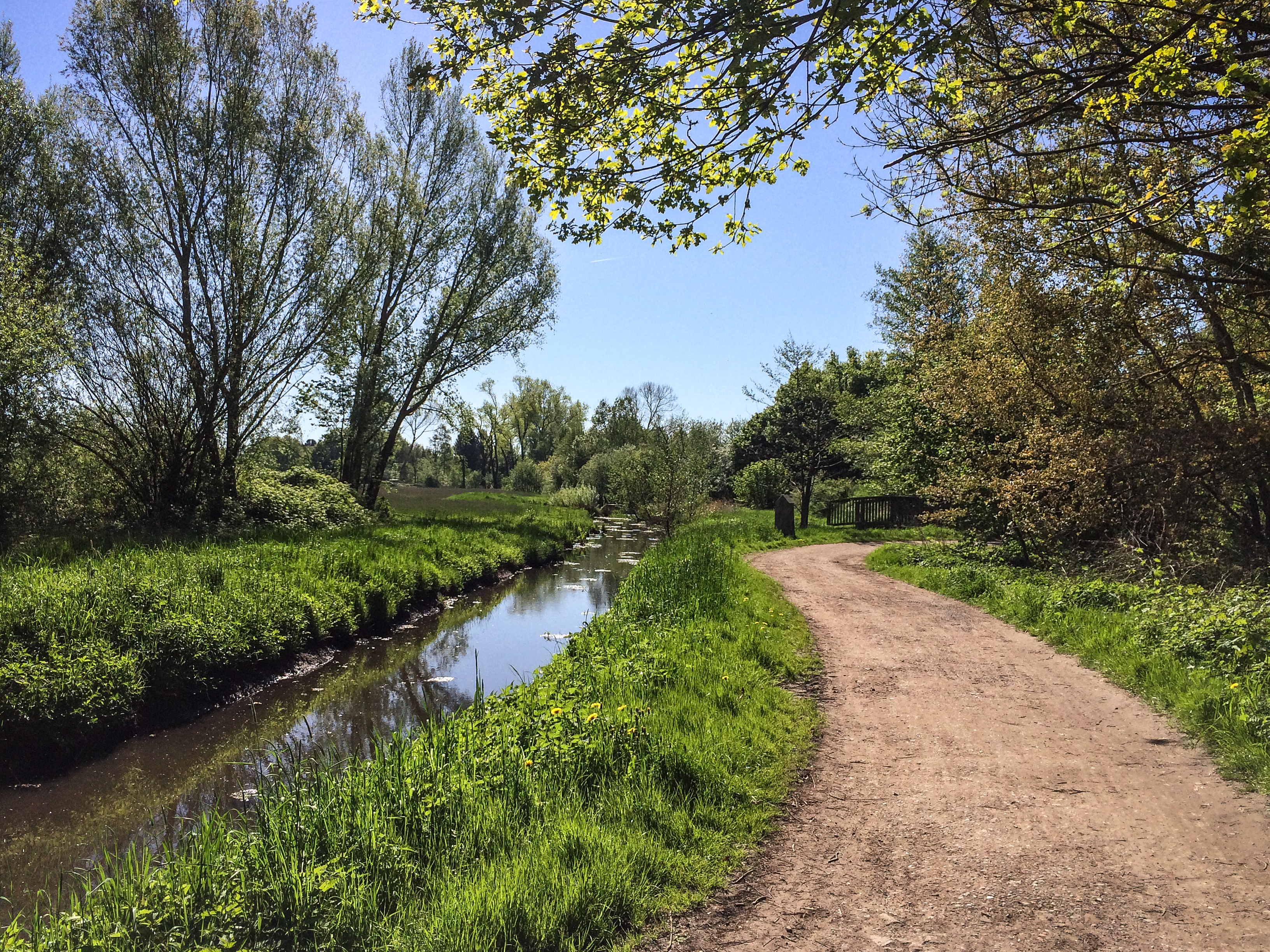 Laufrunde am Sonntag: Park Links der Weser - Lankenauer Höft - Park